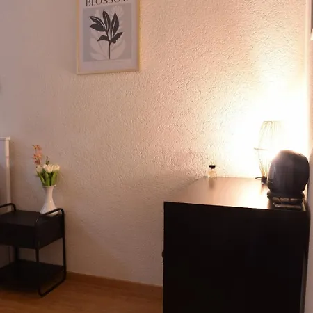 Charming In Private Kitchen & Toilet * Biel