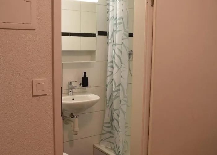 Apartment Charming In Private Kitchen & Toilet